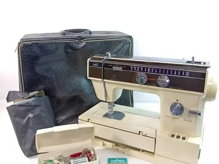 電子ミシン